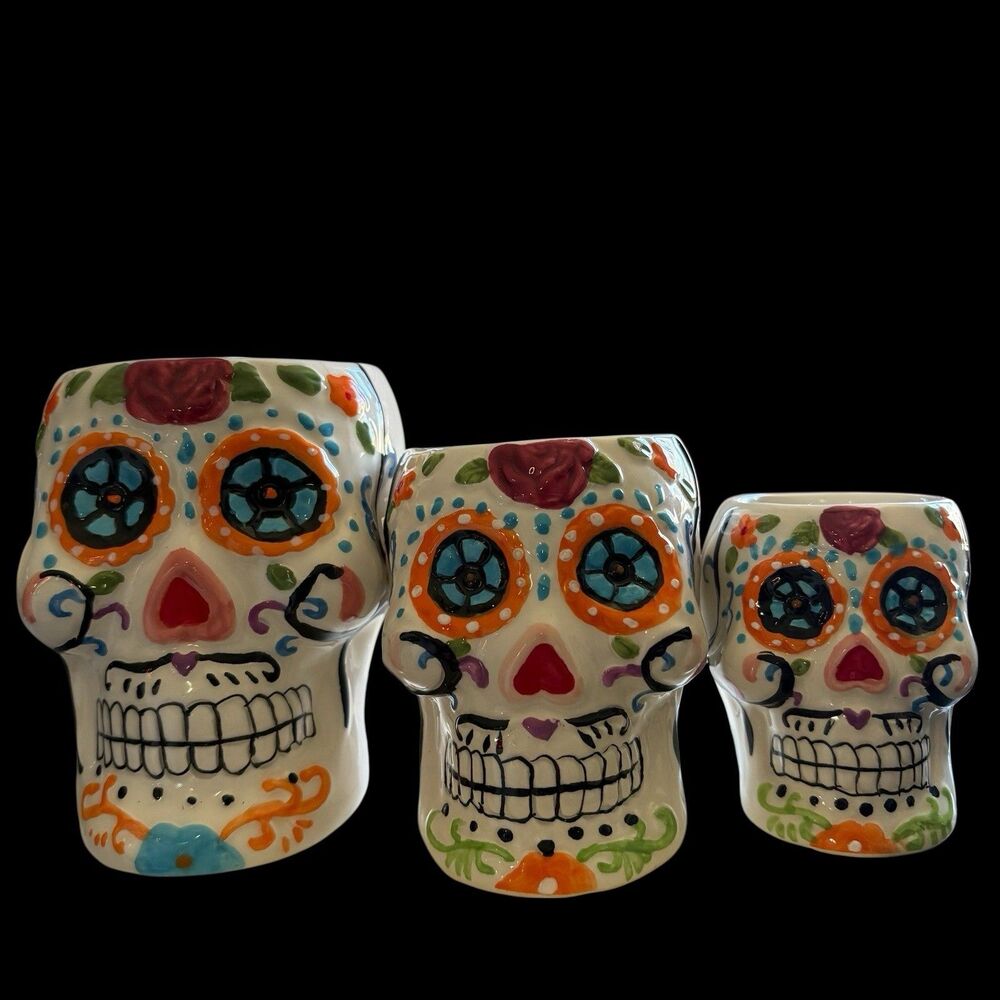 Cocinaware 2017 LTD EDITION Day of the Dead 3-pc Sugar Skull Set- Measuring Cups - Picture 8 of 9